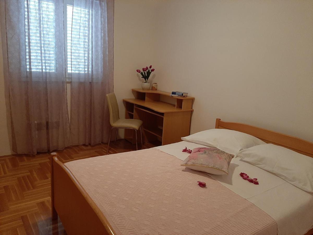 Apartment Jelena Trogir Luaran gambar